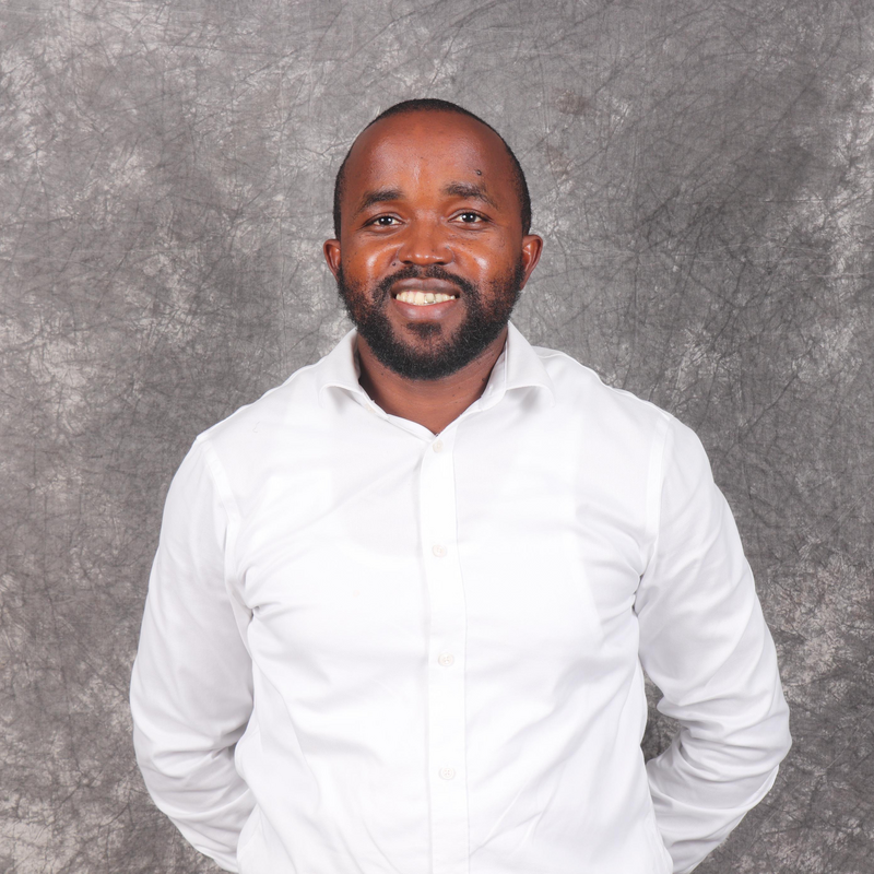 Washington Tsiri | Attorney & Director